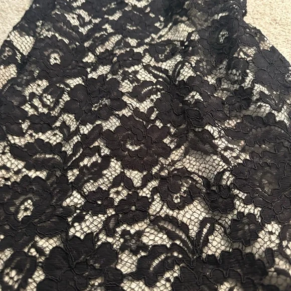 Theory! Elegant Beautiful Black lace theory dress dry cleaned!!! - Picture 5 of 9